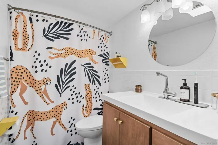 Guest/hall bathroom