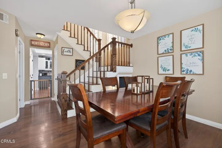 16-web-or-mls-Upmarketmedia_1327Joh-032