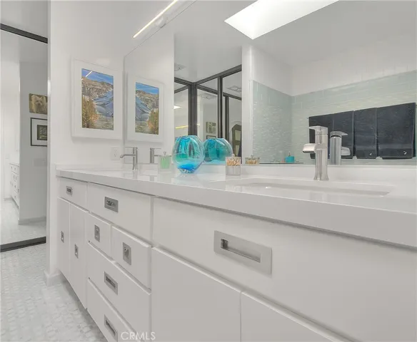 752 Violeta Drive, Palm Springs, California 92262