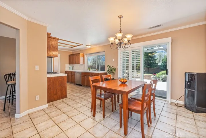 38778 Goldenrod, Oakhurst, California 93644