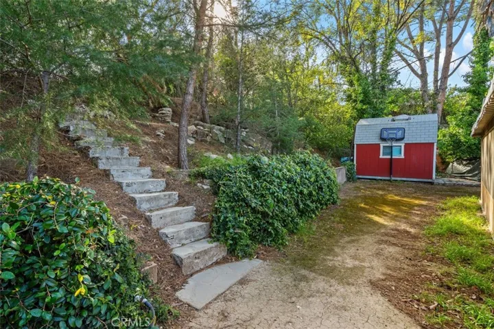 8401 Natalie Lane, West Hills, California 91304