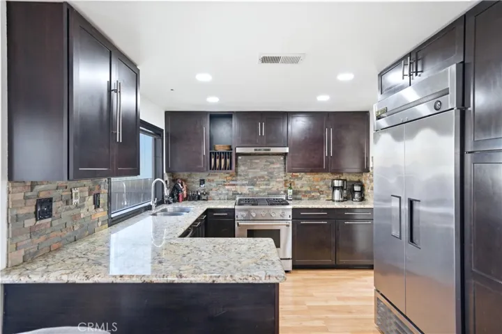 7127 Kempster Avenue, Fontana, California 92336