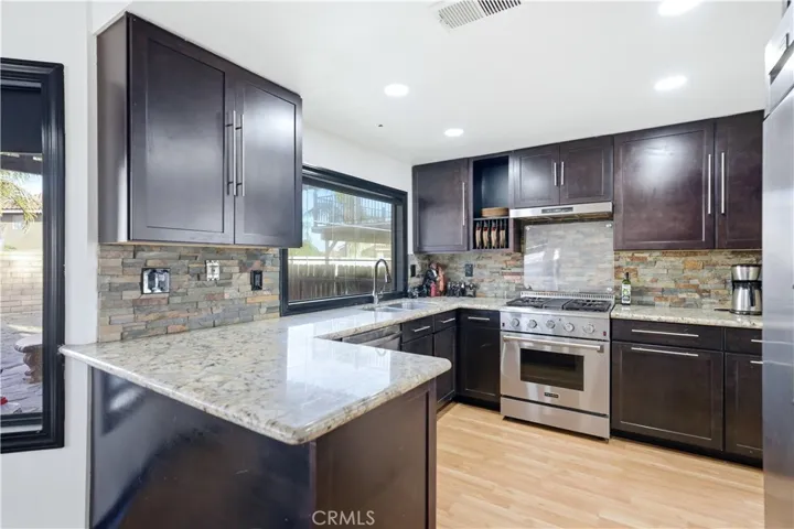 7127 Kempster Avenue, Fontana, California 92336