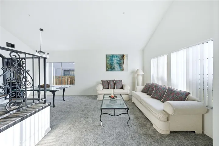 7127 Kempster Avenue, Fontana, California 92336