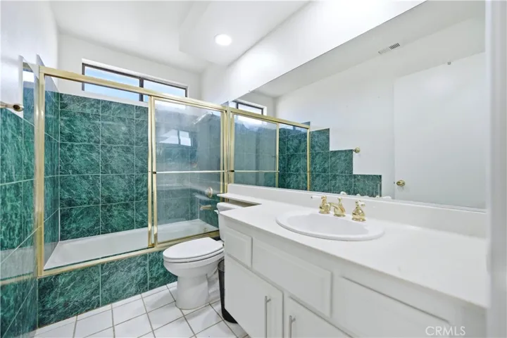 7127 Kempster Avenue, Fontana, California 92336