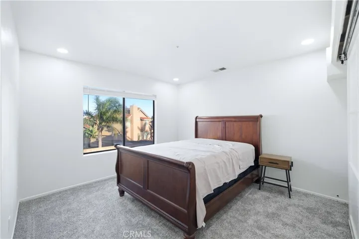 7127 Kempster Avenue, Fontana, California 92336