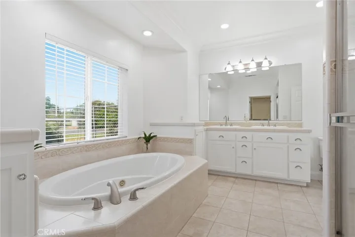 13925 Noble, Red Bluff, California 96080