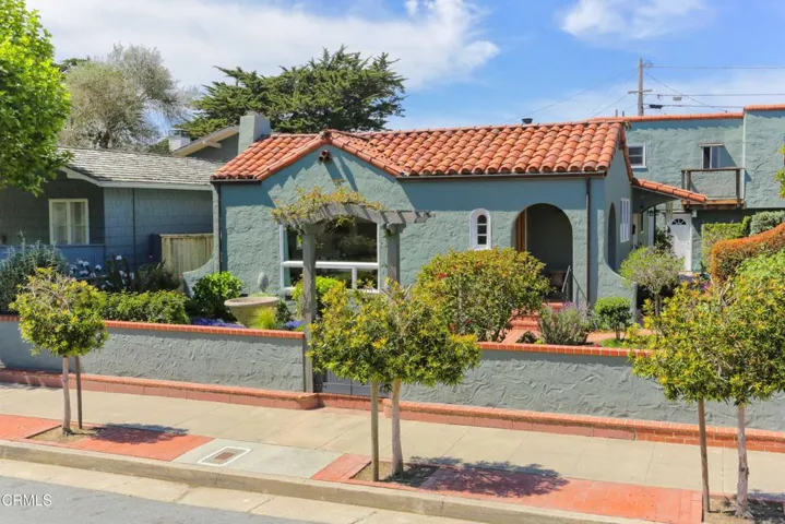 113 4th Ave., Santa Cruz, CA WEB-30