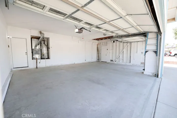 Three Car Garage