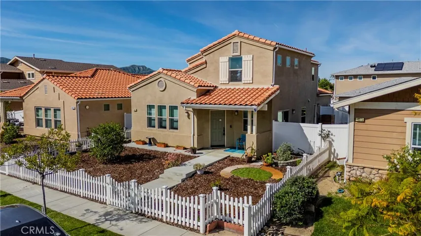 4069 Aurora Way, Piru