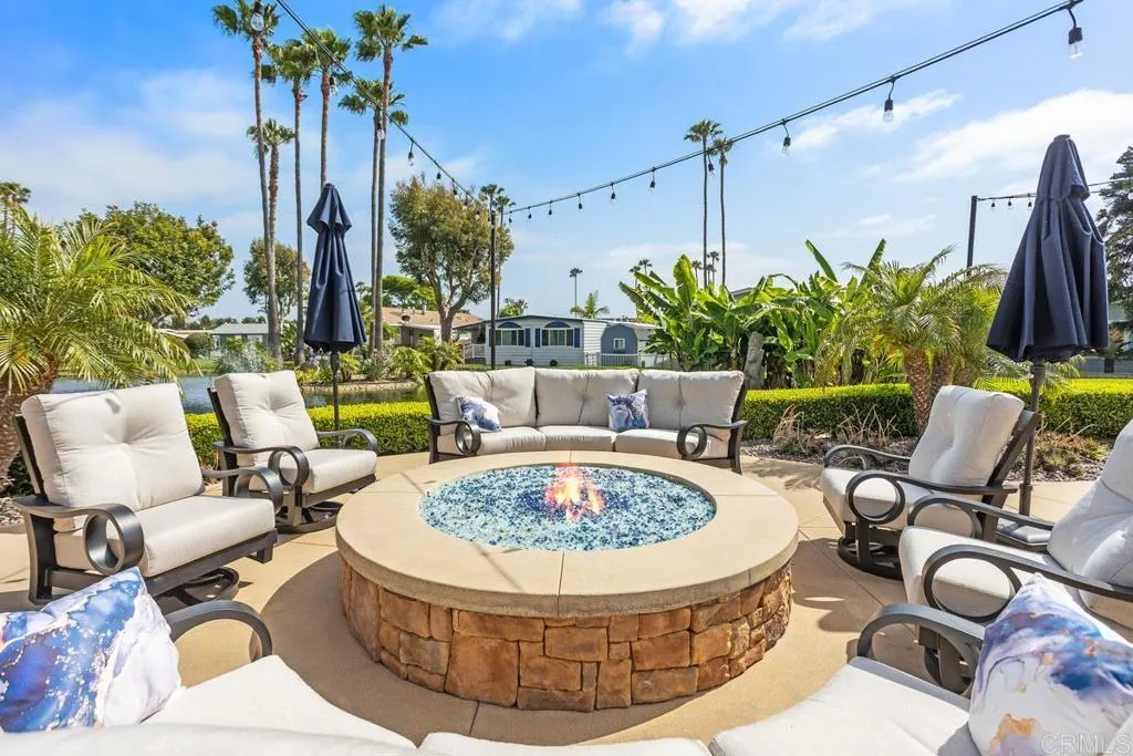 Outdoor Firepit