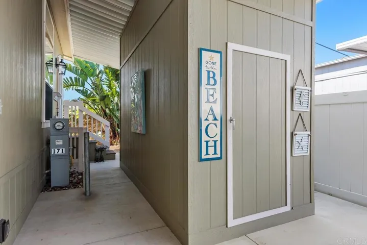 Awesome well built  storage shed