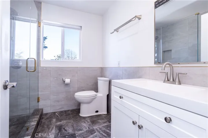 6424 Densmore, Van Nuys, California 91406