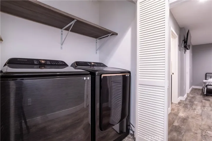 6424 Densmore, Van Nuys, California 91406