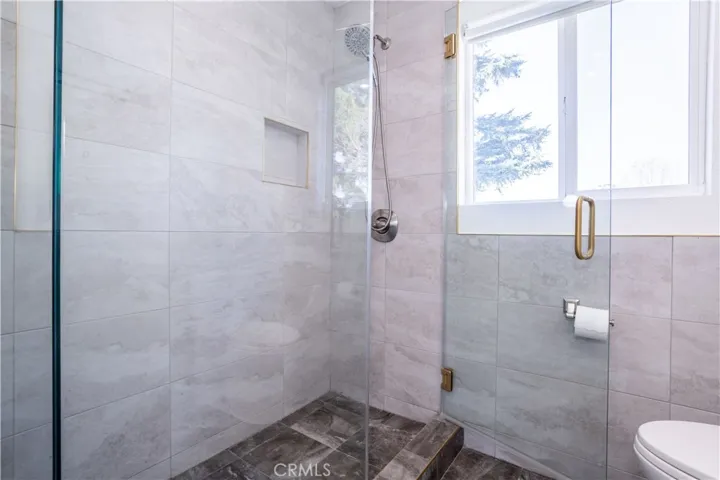 6424 Densmore, Van Nuys, California 91406