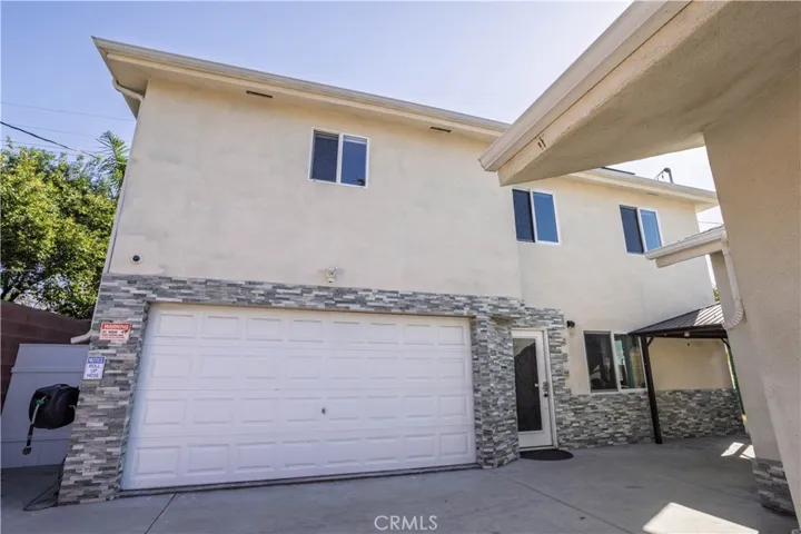 6424 Densmore, Van Nuys, California 91406