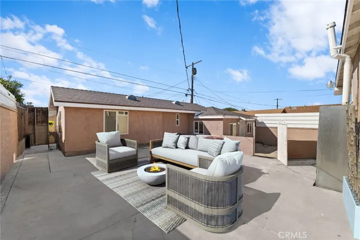 2046 W 112th, Los Angeles, California 90047