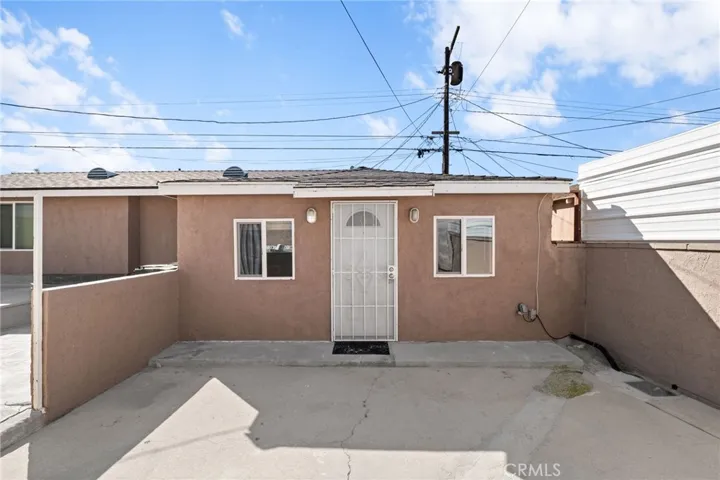 2046 W 112th, Los Angeles, California 90047