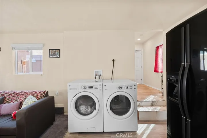 2046 W 112th, Los Angeles, California 90047