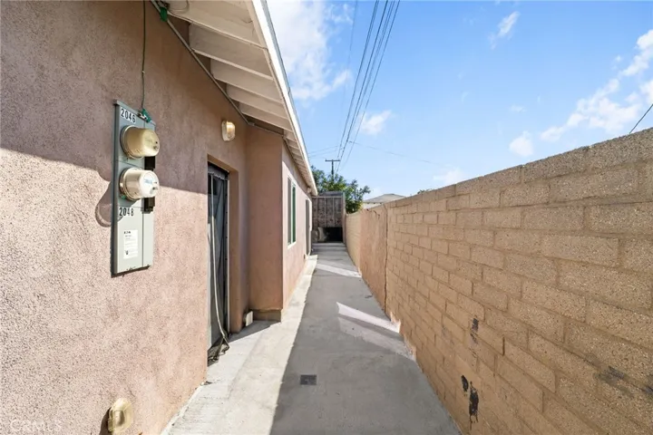 2046 W 112th, Los Angeles, California 90047