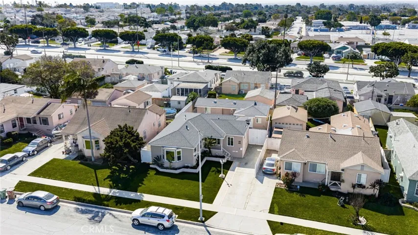 2046 W 112th, Los Angeles, California 90047
