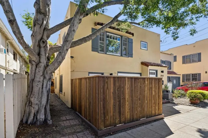 270 Everett Avenue, Palo Alto, California 94301