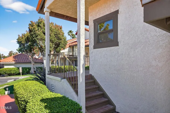 4-web-or-mls-UpmarketMedia-2277Mar-124