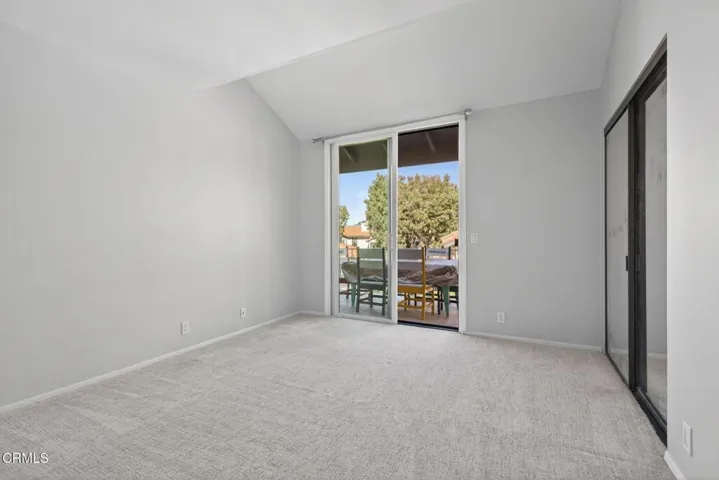 28-web-or-mls-UpmarketMedia-2277Mar-027