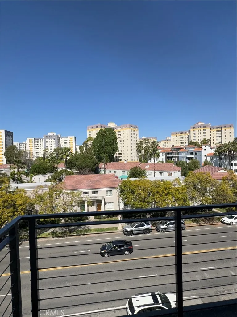 Gorgeous city views from patio, Master bedroom & Family room