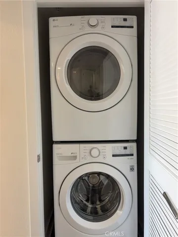 Inside laundry appliances included.