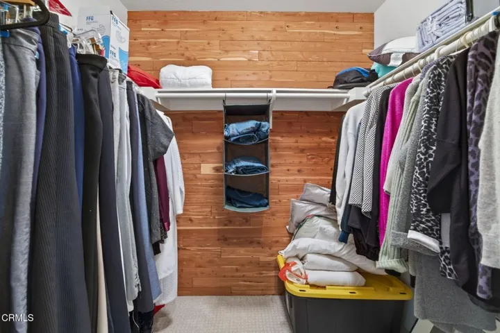 26-web-or-mls-Upmarket Media-2177Eas076