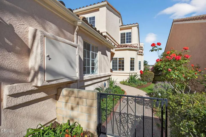 4-web-or-mls-Upmarket Media-2177Eas010