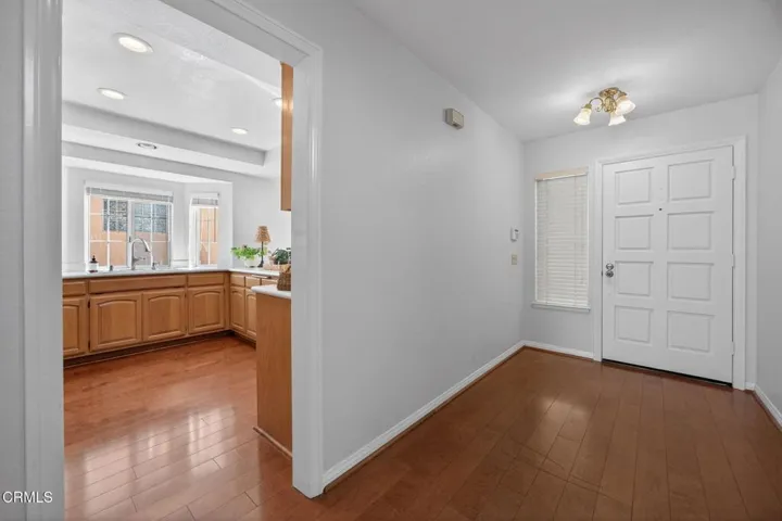8-web-or-mls-Upmarket Media-2177Eas022