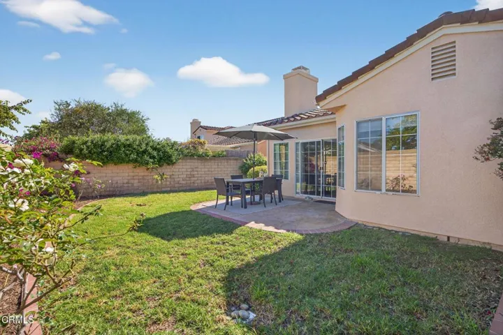 35-web-or-mls-Upmarket Media-2177Eas103