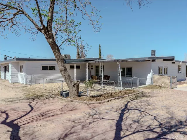 15801 Malpais Lane, Victorville, California 92394