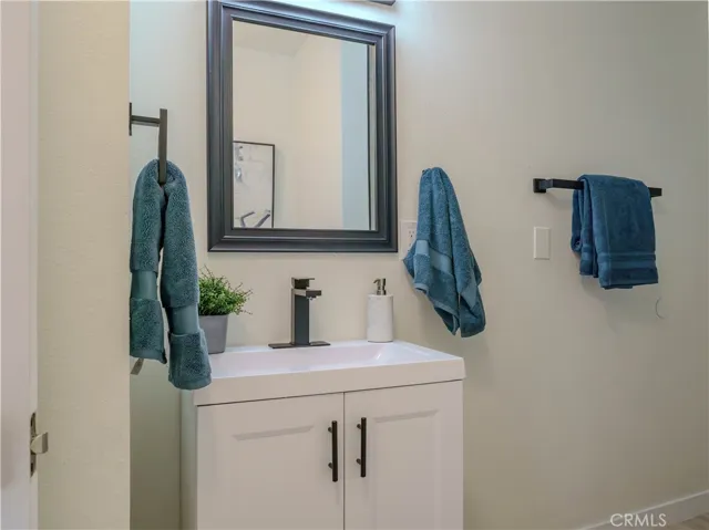 15801 Malpais Lane, Victorville, California 92394