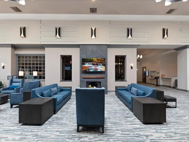 56-Clubhouse Lounge Area