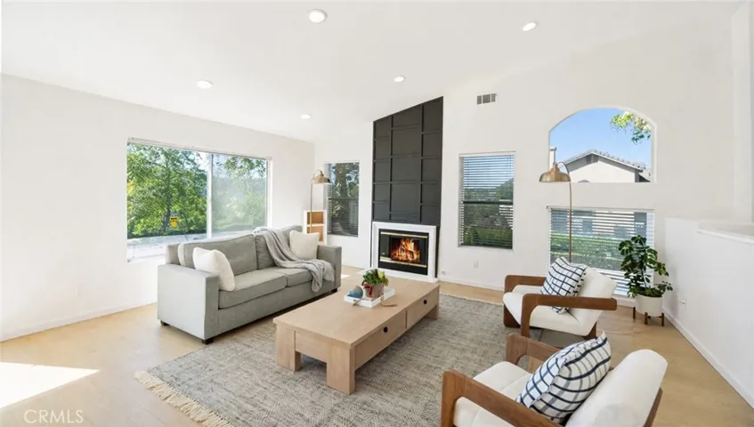 35 Deerborn, Aliso Viejo, California 92656