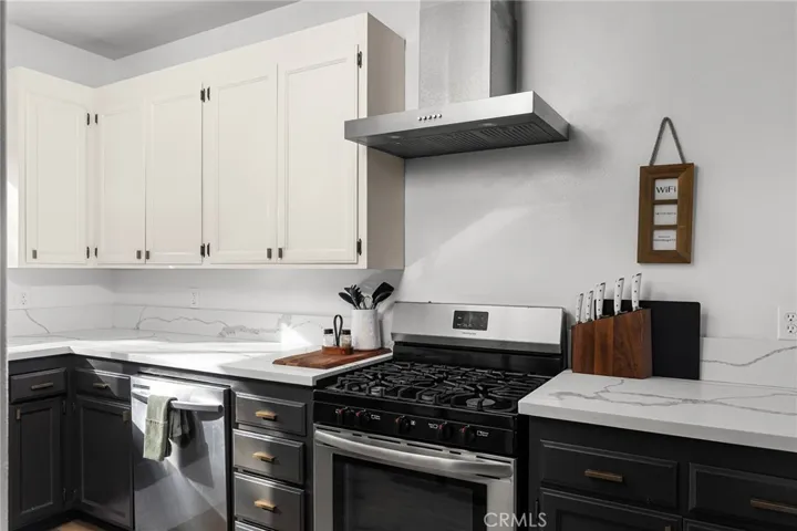 133 W 3rd