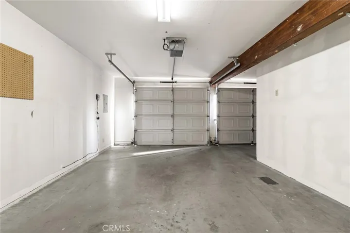 133 W 3rd