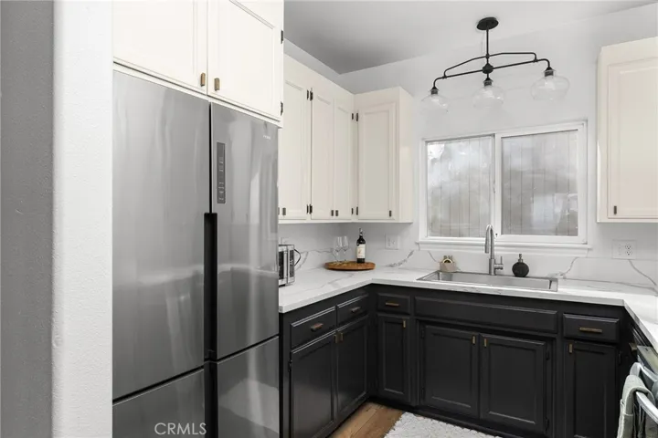 133 W 3rd