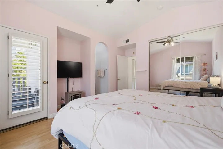 Dual closets in the primary.