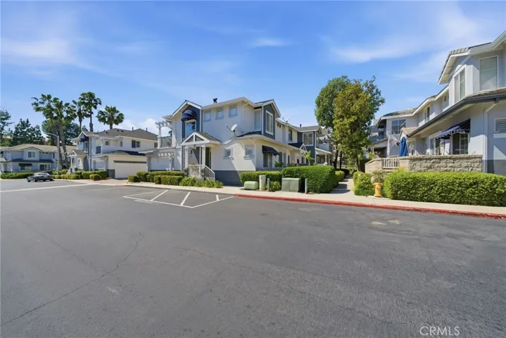 65 Carlsbad, Aliso Viejo, California 92656