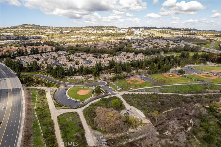 65 Carlsbad, Aliso Viejo, California 92656