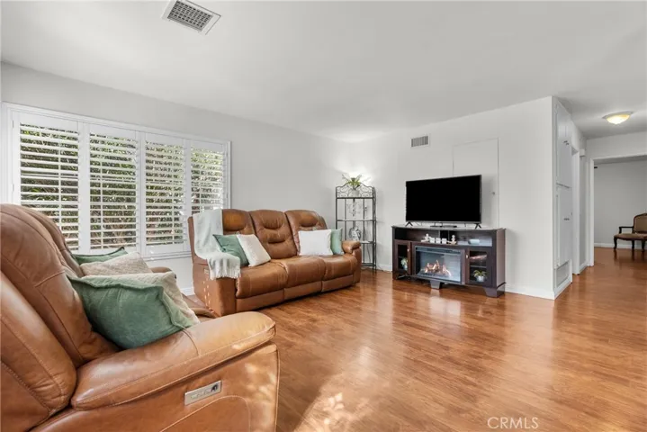 14845 Canna Valley, Canyon Country, California 91387