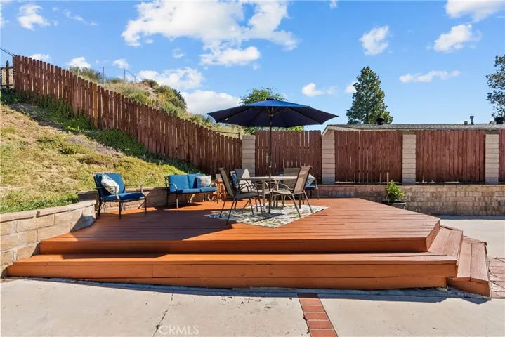 14845 Canna Valley, Canyon Country, California 91387