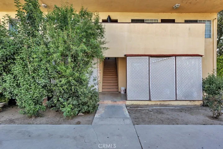17945 Roscoe Blvd, Northridge, California 91325