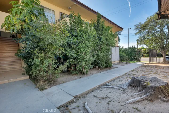 17945 Roscoe Blvd, Northridge, California 91325