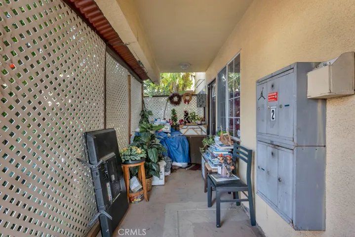 17945 Roscoe Blvd, Northridge, California 91325
