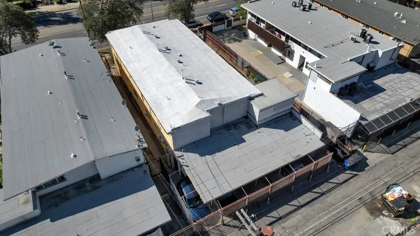 17945 Roscoe Blvd, Northridge, California 91325